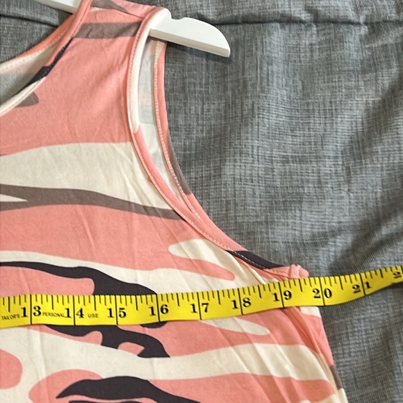 NWT BISHUIGE Casual Pink Camo Dress with Pockets! - Picture 7 of 9